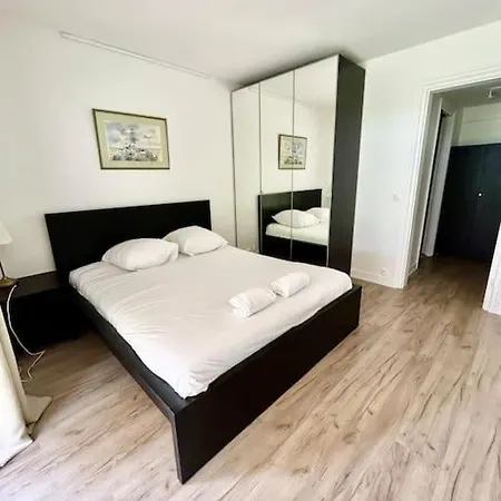 Apartment Les Amoureux A La Deauville